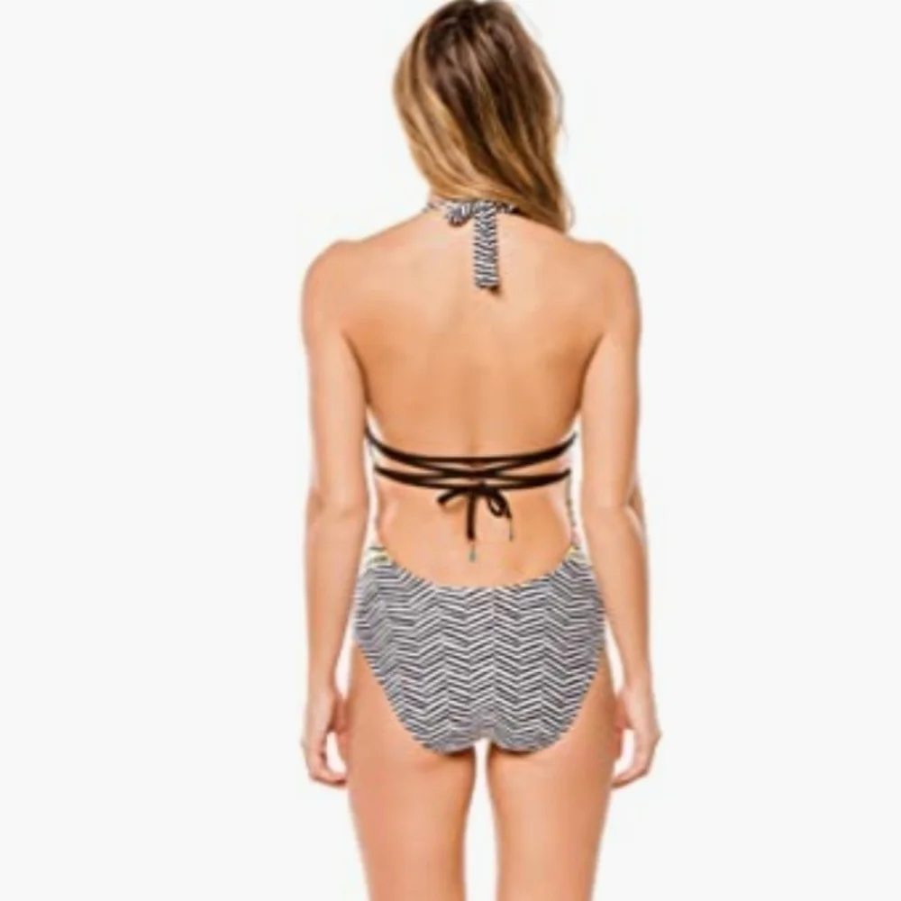 New Trina Turk Brasilia High Neck Swimsuit Size 10 / Large